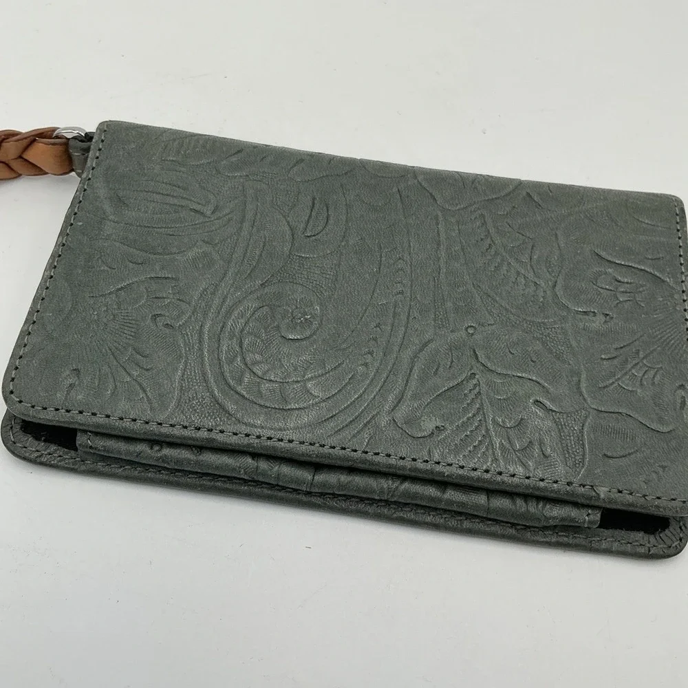 Margot Gray Embossed Leather Floral Paisley Wristlet Wallet Slim ID Card‎ Holder